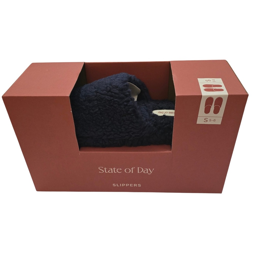 State of Day Navy Blue Sherpa Slippers Womens Size Small 5-6 New in Box